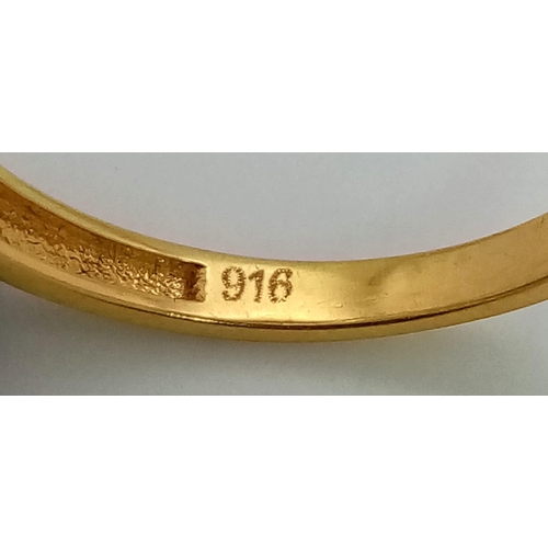 976 - 21K Gold Ring 2.9grams. Size N

3-13078