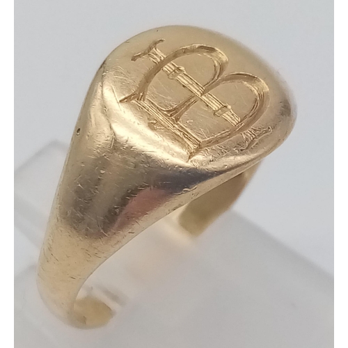 403 - An 18K Yellow Gold Signet Ring. Size O. 4.5g. Ref: 6-1575.