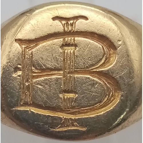 403 - An 18K Yellow Gold Signet Ring. Size O. 4.5g. Ref: 6-1575.