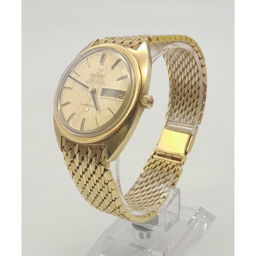 41 - A Vintage 18K Solid Gold Omega Constellation Automatic Gents watch. Solid gold strap and case - 36mm... 