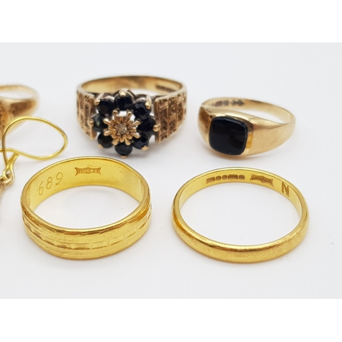 15 - A Mixed Lot of Jewellery. Consisting of: 2 x 22k gold rings. 2 x 18k gold rings. 5 x 9k gold rings. ... 