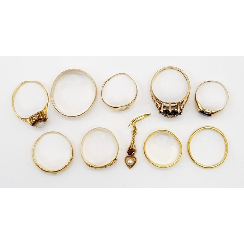 15 - A Mixed Lot of Jewellery. Consisting of: 2 x 22k gold rings. 2 x 18k gold rings. 5 x 9k gold rings. ... 