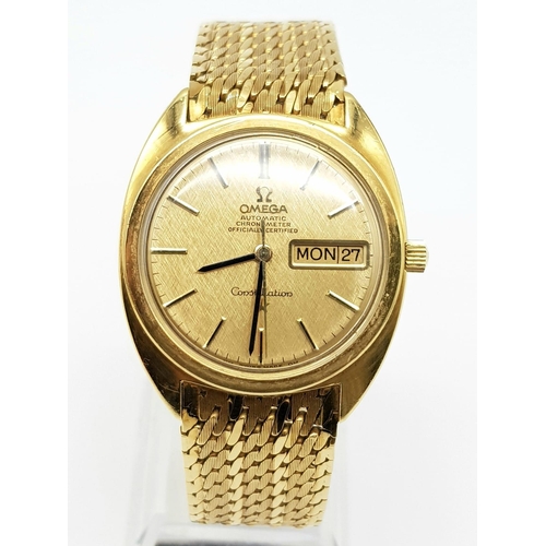 41 - A Vintage 18K Solid Gold Omega Constellation Automatic Gents watch. Solid gold strap and case - 36mm... 