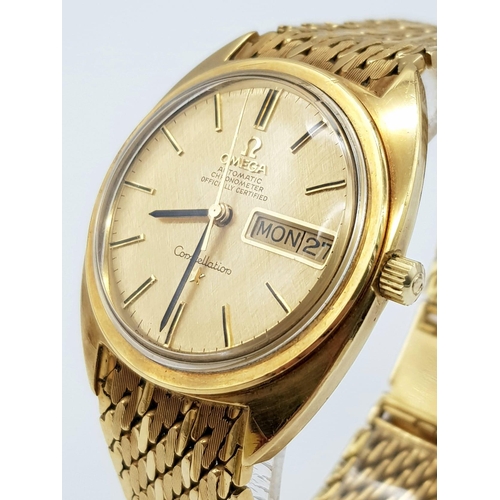 41 - A Vintage 18K Solid Gold Omega Constellation Automatic Gents watch. Solid gold strap and case - 36mm... 