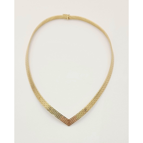 1006 - A STYLISH 14K GOLD NECKLACE IN AS NEW CONDITION.  30gms    40cms