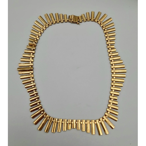 28 - A 9K Yellow Gold Egyptian-Esque Choker Necklace. 40cm. 34.2g. Ref: 6-2230