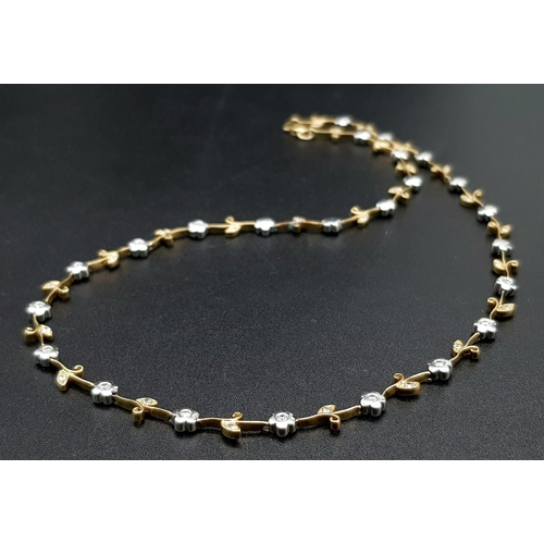 93 - A 9k Gold Necklace and bracelet. 14.2g total weight. Ref: 6-2233