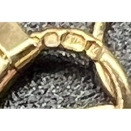 505 - A Vintage 9K Yellow Gold gate-Link Bracelet with Heart Clasp. 19cm. 3g