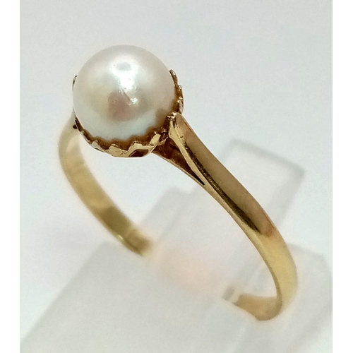 510 - A Vintage 9K Yellow Gold Pearl Solitaire Ring. Size O. 1.53g total weight.