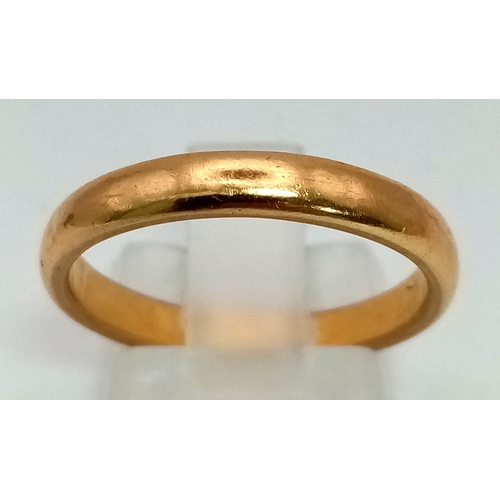 530 - A Vintage 22K Yellow Gold Band Ring. Size N 1/2. 4.47g.