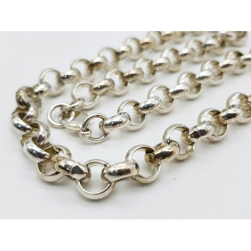 674 - A 925 Silver Circle-Link Chain. 48cm. 62g