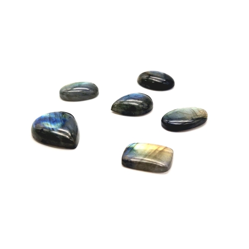 721 - A  Set of Labradorite Gemstones. 109.50cts in total.