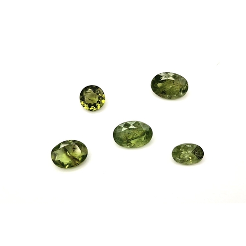 1081 - A lot of 5  Natural Peridot Gemstones.  16.60cts in total.