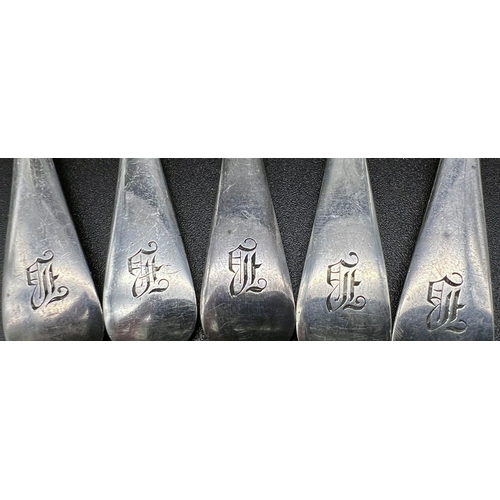 1144 - Five Antique Sterling Silver Tea Spoons. Hallmarks for Sheffield 1915. 84g total weight.