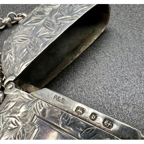 475 - An Antique Silver Vesta Case with Blank Cartouche Pendant on a Silver Chain. Birmingham hallmarks. 3... 