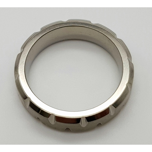 1431 - Titanium Band Ring. 4.9grams. Size U.