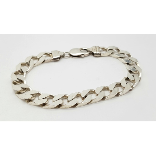 1315 - A 925 Sterling Silver Flat Curb Link Bracelet. 21cm. 32g