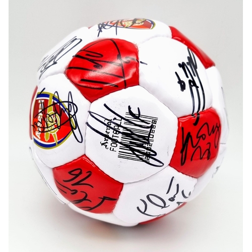 1100 - An Official Arsenal FC Signed 2004/5 Football. Signatures include: Henry, Viera, Pires, Ljungberg an... 