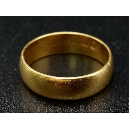 93 - A Vintage 18K Yellow Gold Band Ring. Size M. 4.25g