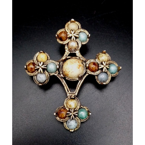 1246 - A Victorian Pinchbeck Gold Cross Brooch with Dropped Coloured Glass Decoration. 5 x 5.5cm.