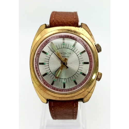 1268 - A Vintage USSR Sekonda Gents Watch. Brown leather strap. Two tone case - 34mm. 18 Jewels. In working... 