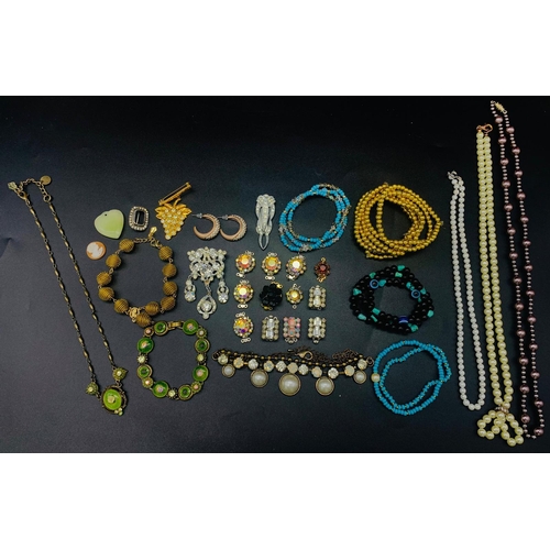 1360 - An Eclectic Mix of Quality Costume Jewellery.