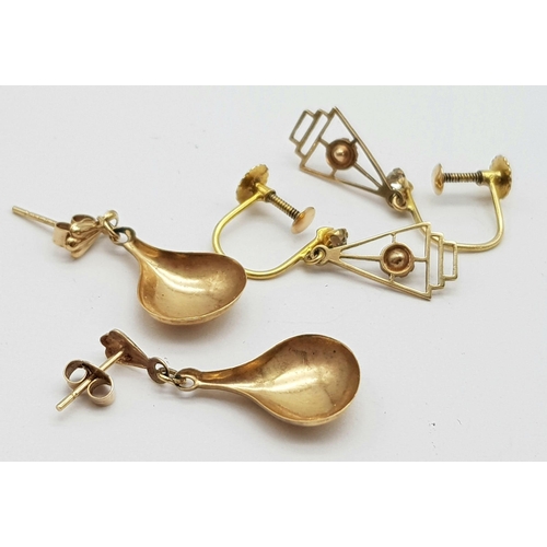 482 - Two Pairs of 9K Yellow Gold Earrings. One stone set, the other teardrops. 1.76g total weight.