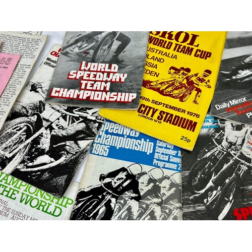 1345 - 14 Very Rare Vintage World Championship Speedway Programmes.