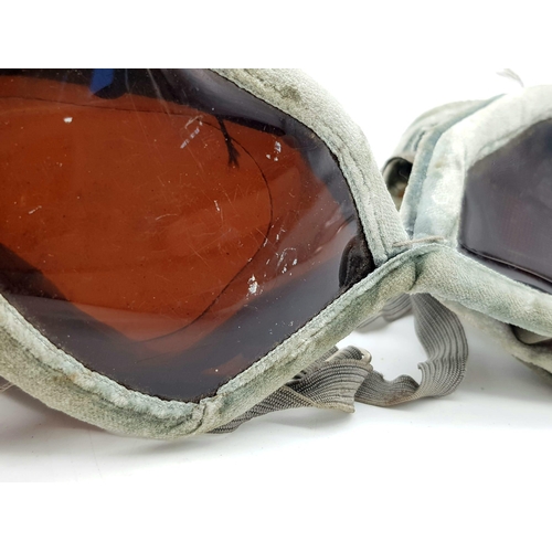 625 - WW2 German Eastern Front Anti Snow Blindness Goggles.