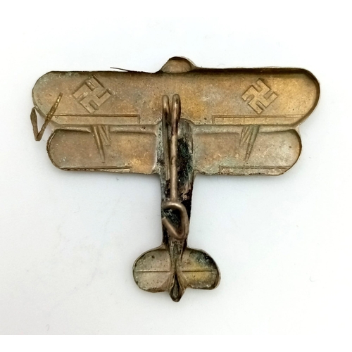 635 - 3rd Riech 1930’s D.L.B-Deutsch Luft Verband “German Air Association” Tinnie Badge.