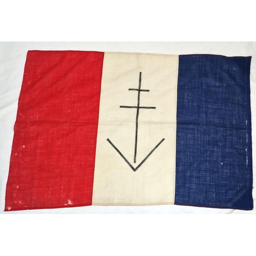 114 - WW2 French Resistance Flag. 125 cm x 85 cm.