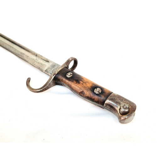 16 - WW1 Period British/Australian 1907 Pattern Hooked Quillon Bayonet Dated 1910 made by Sanderson. The ... 