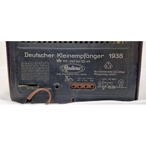 172 - WW2 German Kleinempfänger DKE 38 (People’s Receiver). Affordable radios preset to government approve... 