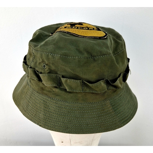 678 - Vietnam War Era 1st Air Cav Olive Drab Tour Bonnie Hat.