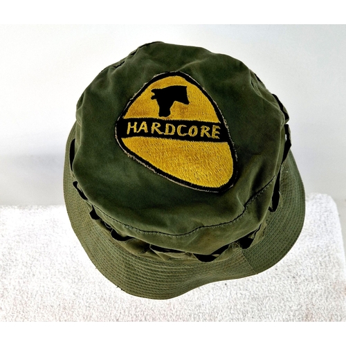 678 - Vietnam War Era 1st Air Cav Olive Drab Tour Bonnie Hat.