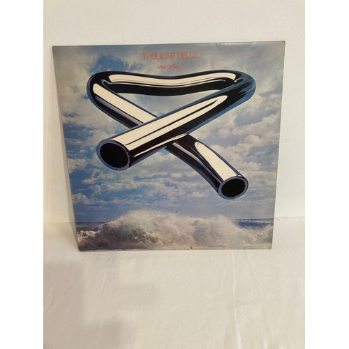 462 - Original 1973 TUBULAR BELLS LP from the first pressing,number V 2001. Rare to find Record and label ... 