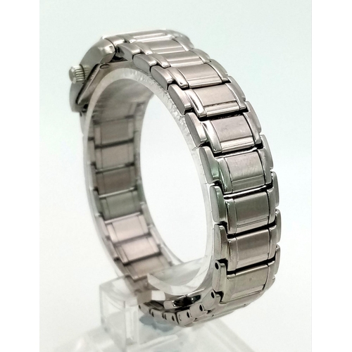 465 - Very Good Condition Ladies Tank Style Rotary Watch Model LB02370.
22mm Including Crown, Stainless St... 