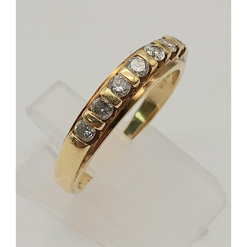 1362 - 18K YELLOW GOLD DIAMOND 7 STONE RING - 0.40CT 4.3G TOTAL WEIGHT. SIZE O