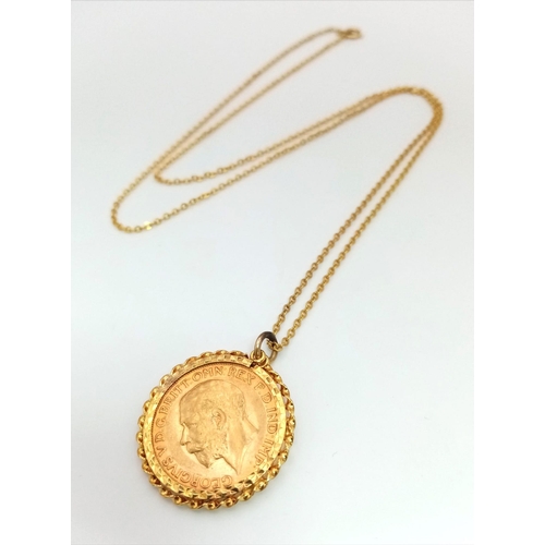 1575 - A 22K Gold 1911 Full Sovereign set in 9K Gold on a 9K Yellow Gold Disappearing Necklace - 56cm. 11.6... 