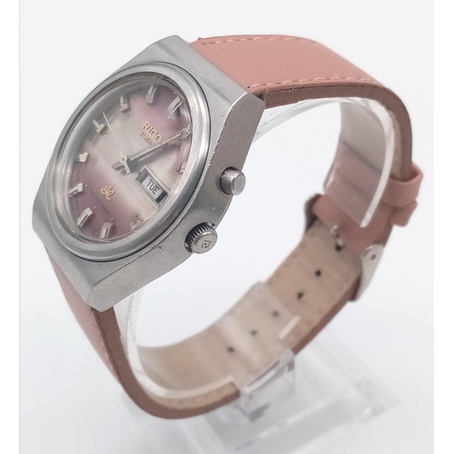 89 - A Vintage Ricoh 21 Jewel Automatic Gents Watch. Pink leather strap. Stainless steel case - 36cm. Pin... 