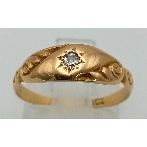 331 - 18K YELLOW GOLD VINTAGE DIAMOND RING. WEIHS 2.1G. SIZE M