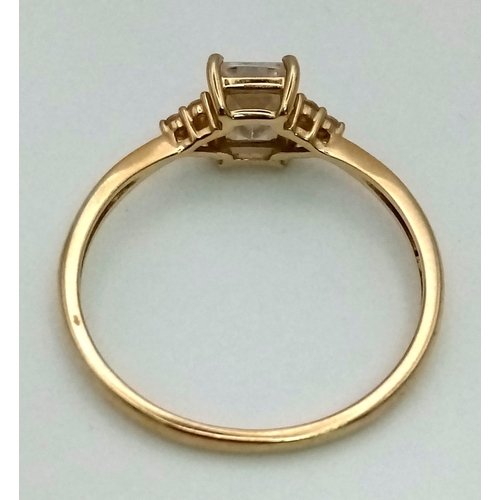 480 - 9K YELLOW GOLD STONE SET RING. TOTAL WEIGHT 1.9G.  SIZE T