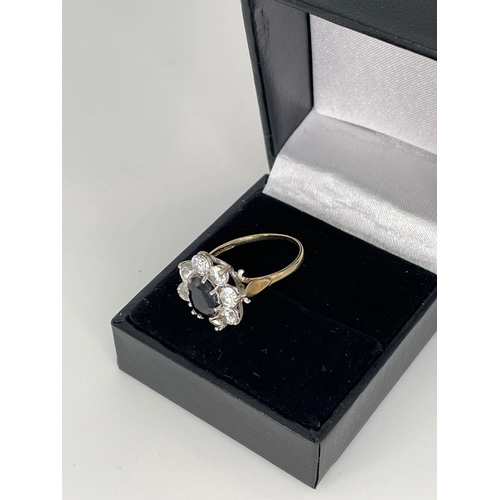 1161 - Vintage 9ct gold dress ring