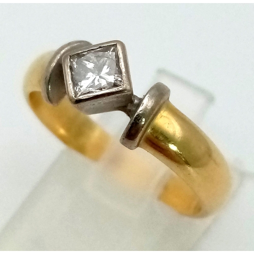 90 - 18K YELLOW GOLD DIAMOND SOLITAIRE RING PRINCESS CUT. 0.30CT DIAMOND. WEIGHS 5.9G. SIZE Q