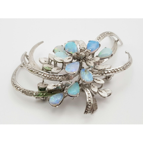 976 - STERLING SILVER FANCY STONE SET BROOCH. TOTAL WEIGHT 16.9G