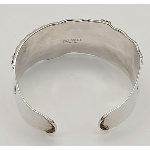 1064 - New Sterling Silver Gold Highlights Bangle 3cm at Widest Point 31.4 Grams