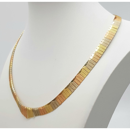 9 - A Gorgeous Vintage Italian 14k Three-Colour Gold Choker Necklace. White, rose and yellow gold flat l... 