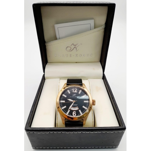 1544 - A Klaus-Kobec Diplomat Quartz Gents Watch. Black leather strap. Rose gold coloured case - 47mm. Blac... 