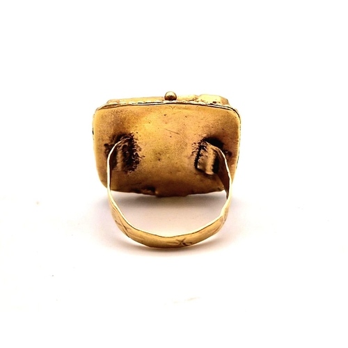 123 - An Antique Victorian 18K Yellow Gold (tested) and Turquoise Ring. Size N 1/2. 7.79g total weight. Tu... 