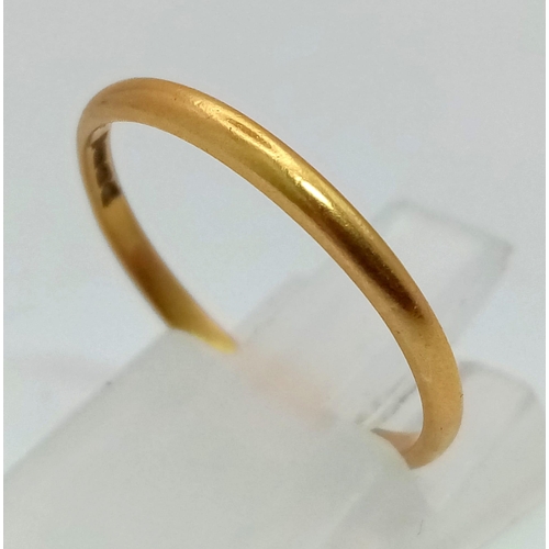 187 - A Vintage 22K Gold Band Ring. Size O. 1.77g